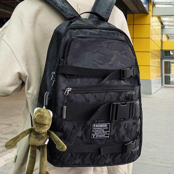 fashion with ornaments waterproof burglar backpack school bag leisure backpack teenagers both shoulders travel 
fashion with ornaments waterproof burglar backpack school bag leisure backpack teenagers both shoulders travel