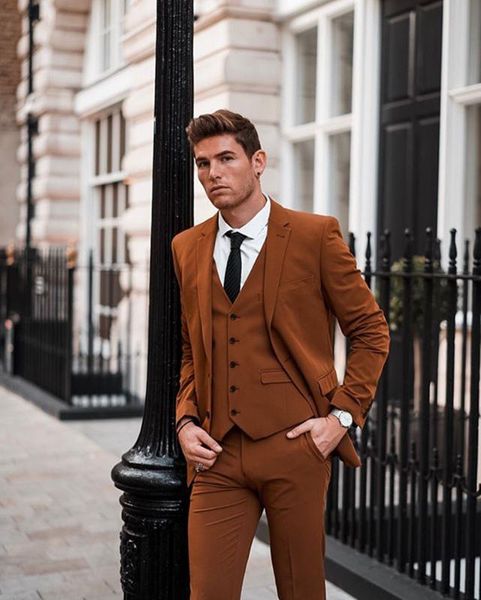 brown new mens одевают 3 шт (coat + vest + брюки) зубчатый отворот traje hombre официальный костюм slim fit, White;black
brown new mens одевают 3 шт (coat + vest + брюки) зубчатый отворот traje hombre официальный костюм slim fit, White;black