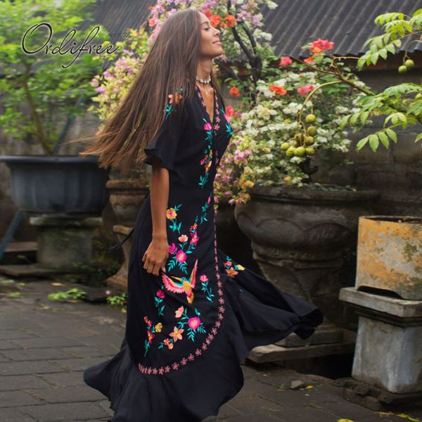 ordi2019 summer boho women embroidery long dress bohemian ruffle floral embroidered vintage maxi dress holiday clothes, Black;pink 
ordi2019 summer boho women embroidery long dress bohemian ruffle floral embroidered vintage maxi dress holiday clothes, Black;pink