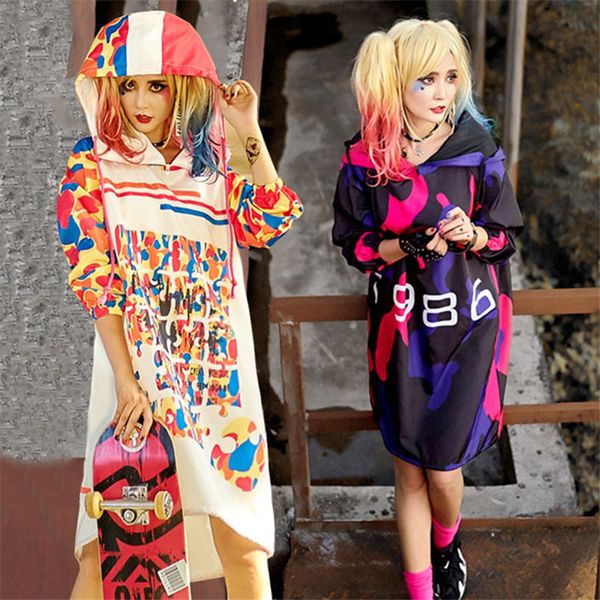 2020 women hooded long trench coat spring autumn camouflage letter print irregular rock hip hop female loose trench coats b265, Tan;black
2020 women hooded long trench coat spring autumn camouflage letter print irregular rock hip hop female loose trench coats b265, Tan;black