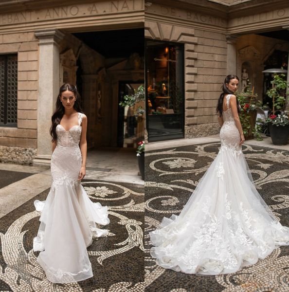 2020 berta mermaid wedding dresses lace appliqued sweep train spaghetti beach wedding gowns robes de mariée boho bride dress, White
2020 berta mermaid wedding dresses lace appliqued sweep train spaghetti beach wedding gowns robes de mariée boho bride dress, White