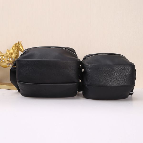 kaisiludi leather man chest bag fashion man bag soft leather one shoulder multi-functional korean edition leisure messenger
kaisiludi leather man chest bag fashion man bag soft leather one shoulder multi-functional korean edition leisure messenger