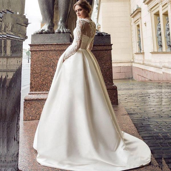 modest long sleeve wedding dress 2020 new scoop satin appliqued a-line bridal gown with pockets vestidos de novia 13, White
modest long sleeve wedding dress 2020 new scoop satin appliqued a-line bridal gown with pockets vestidos de novia 13, White