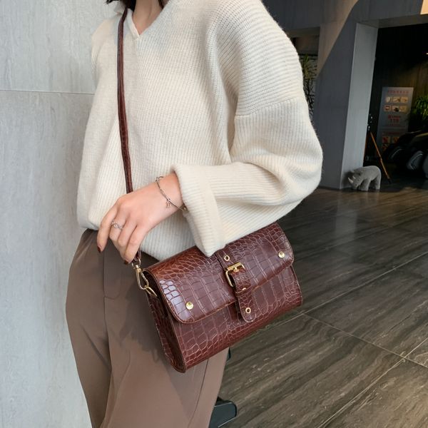 vintage women's bag alligator printed pu leather shoulder messenger bags 2020 new casual large square flap purse lady handbags
vintage women's bag alligator printed pu leather shoulder messenger bags 2020 new casual large square flap purse lady handbags