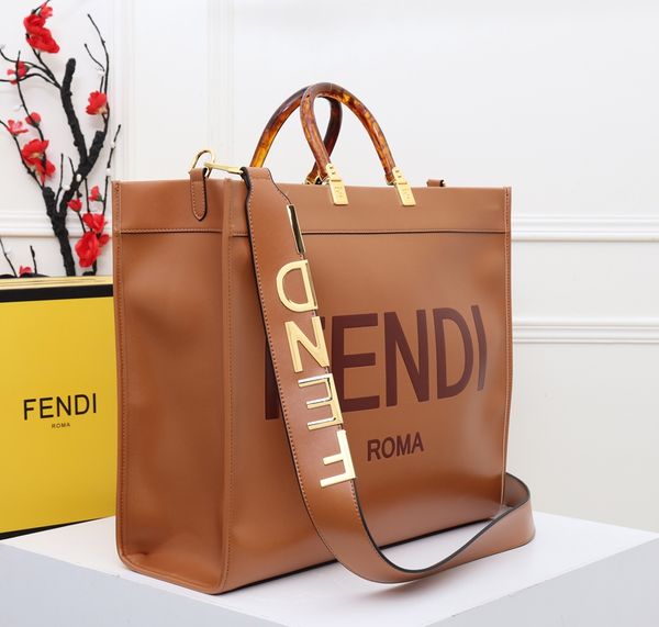 luxury fashion women small bag women wild diagonal shoulder bags new sense bag natural wind style ladies bags gift f3343
luxury fashion women small bag women wild diagonal shoulder bags new sense bag natural wind style ladies bags gift f3343