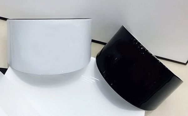 6.5x4cm черно-белый повседневный акриловый браслет корейская мода письмо браслет женщина ювелирные изделия счетчик vip подарок 2 шт. / лот, Black
6.5x4cm черно-белый повседневный акриловый браслет корейская мода письмо браслет женщина ювелирные изделия счетчик vip подарок 2 шт. / лот, Black