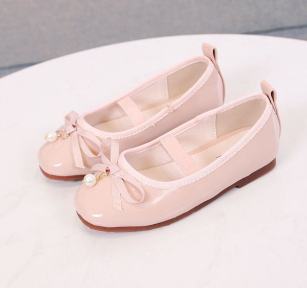 2020 spring autumn children kids sandals flat soft princess girls dance shoes girls sequins leather dress ballet casual shoes, Black;grey
2020 spring autumn children kids sandals flat soft princess girls dance shoes girls sequins leather dress ballet casual shoes, Black;grey