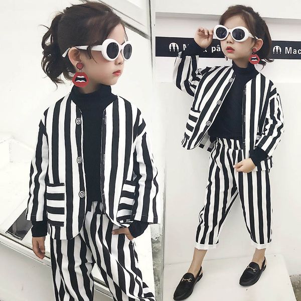 fashion girls suits stripe kids outfits kids designer clothes girls clothes 2019 new autumn coat jacket+trousers pants 2pcs/set a7121, White
fashion girls suits stripe kids outfits kids designer clothes girls clothes 2019 new autumn coat jacket+trousers pants 2pcs/set a7121, White