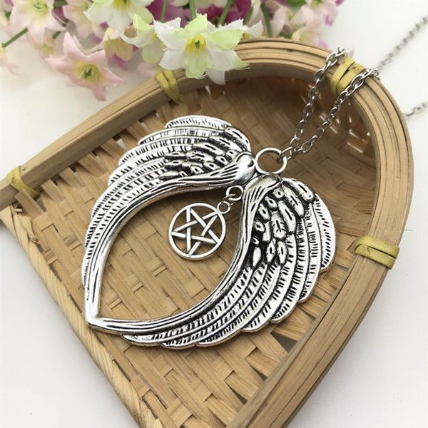 zinc alloy ancient silver large double guardian angel wing charm pendant 45cm cross chain necklace couple jewelry valentine's day prese
zinc alloy ancient silver large double guardian angel wing charm pendant 45cm cross chain necklace couple jewelry valentine's day prese
