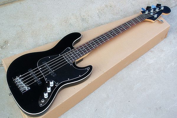 factory standard black 5-string electric bass guitar with black pickguard,tremolo,can be customized as to requirements.
factory standard black 5-string electric bass guitar with black pickguard,tremolo,can be customized as to requirements.