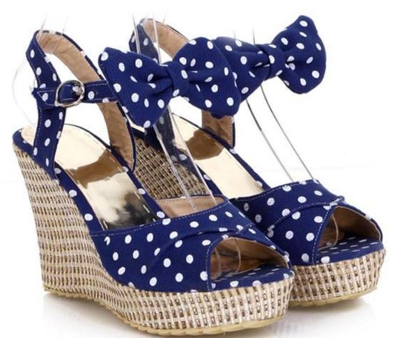 2019 women's sandals in summer with new style slope heel thick bottom waterproof table @148, Black
2019 women's sandals in summer with new style slope heel thick bottom waterproof table @148, Black