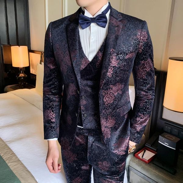 men's suits & blazers england double button suit printing process velvet dinner party supporter three-piece, White;black
men's suits & blazers england double button suit printing process velvet dinner party supporter three-piece, White;black