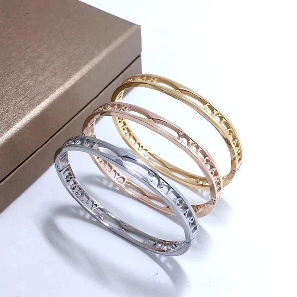 2020 fashion brand bracelet hollowing out monogram bracelet stainless steel couple bracelet luxury designer jewelry women bangles wholesale, Golden;silver
2020 fashion brand bracelet hollowing out monogram bracelet stainless steel couple bracelet luxury designer jewelry women bangles wholesale, Golden;silver