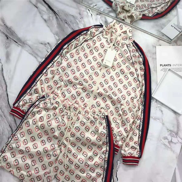 mens designer jacket sets tracksuit brand coat with zipper print striped side for men women joggers tracksuit fashion jacket and shorts, Black;brown
mens designer jacket sets tracksuit brand coat with zipper print striped side for men women joggers tracksuit fashion jacket and shorts, Black;brown