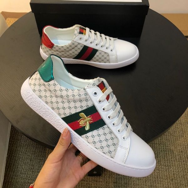 2019z new luxury personality men's casual shoes fashion wild sports shoes comfortable men's flat shoes original box packaging
2019z new luxury personality men's casual shoes fashion wild sports shoes comfortable men's flat shoes original box packaging