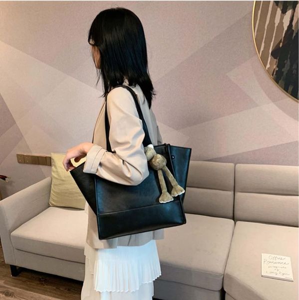 designer-bags famous classical handbags shoulder bags bucket bag women crossbody bag luxury tote clutch shoulder purse #p72n
designer-bags famous classical handbags shoulder bags bucket bag women crossbody bag luxury tote clutch shoulder purse #p72n