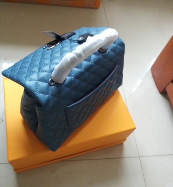 wholesale bags classic leather black gold silver chain sell retail new bags handbags shoulder tote bags messenger bag
wholesale bags classic leather black gold silver chain sell retail new bags handbags shoulder tote bags messenger bag
