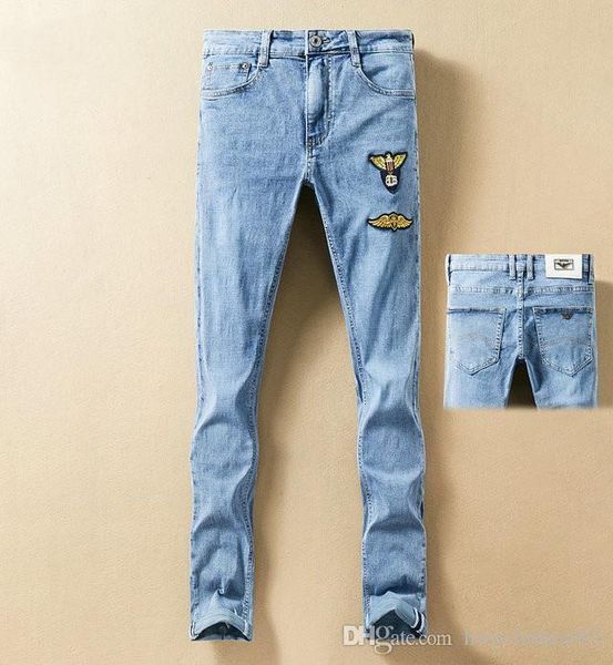 2020 new designer jeans distressed ripped biker mens luxury designer jeans slim fit motorcycle biker denim for fashion mens joggers, Blue
2020 new designer jeans distressed ripped biker mens luxury designer jeans slim fit motorcycle biker denim for fashion mens joggers, Blue