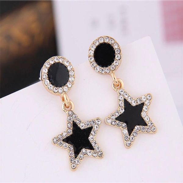 2020 горячие продажа геометрическая шипованных черный стад для женщин мода простые earringsearrings горячий продавать в европе, Golden;silver
2020 горячие продажа геометрическая шипованных черный стад для женщин мода простые earringsearrings горячий продавать в европе, Golden;silver