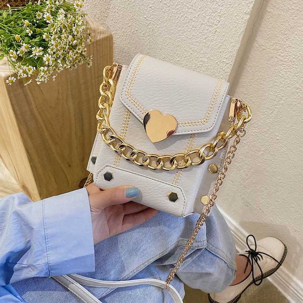 gold chain rivets design small pu leather crossbody bags for women 2020 classic shoulder handbags female travel cross body bag
gold chain rivets design small pu leather crossbody bags for women 2020 classic shoulder handbags female travel cross body bag