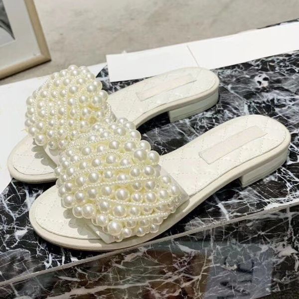 2020 бренд женщин кожаных сандалий hotsale женщина жемчужных тапочки sapatos femininos zapatos mujer chaussure фам sapato feminino sandalias, Black
2020 бренд женщин кожаных сандалий hotsale женщина жемчужных тапочки sapatos femininos zapatos mujer chaussure фам sapato feminino sandalias, Black