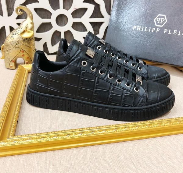 2019 designer mens luxury shoes trainers sneakers philipp plein pp 2020 men's casual shoes 38-45 240g700912, Blue
2019 designer mens luxury shoes trainers sneakers philipp plein pp 2020 men's casual shoes 38-45 240g700912, Blue