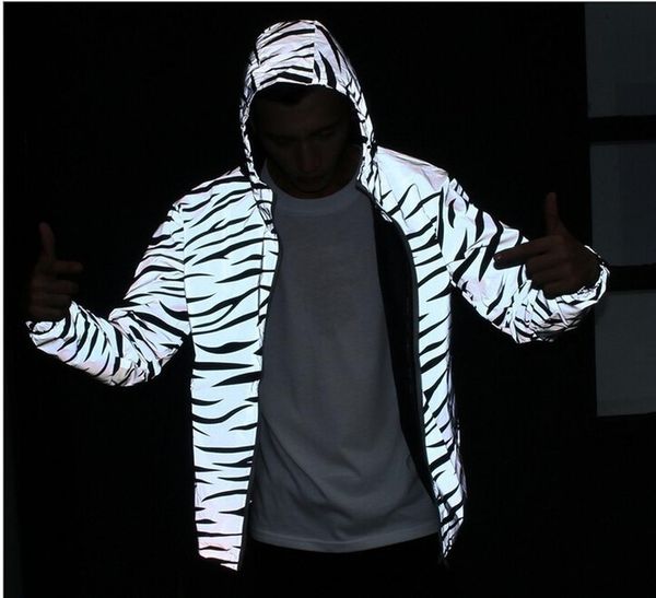 helisopus autumn winter new reflective zebra stripe men's jacket fashion windbreaker casual hip hop outwear streetwear, Black;brown
helisopus autumn winter new reflective zebra stripe men's jacket fashion windbreaker casual hip hop outwear streetwear, Black;brown