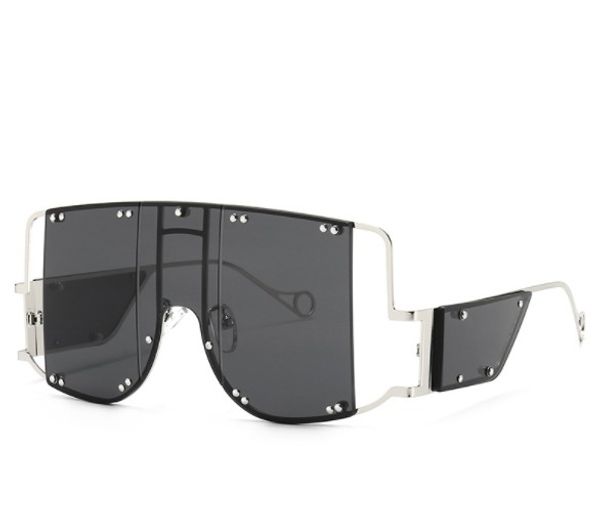 punk sunglasses with large metal frame sunglasses 2 pcs new fashion in stock wholesale, White;black
punk sunglasses with large metal frame sunglasses 2 pcs new fashion in stock wholesale, White;black