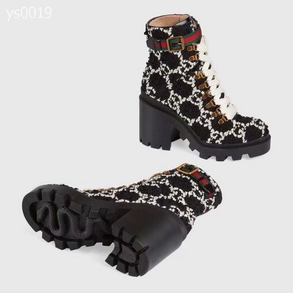 trend british style thick with lace up women's boots in the european station in the tube martin boots factory direct sales, Black
trend british style thick with lace up women's boots in the european station in the tube martin boots factory direct sales, Black