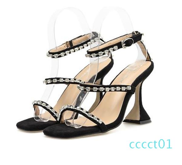 chic silver black rhinestone spool heel gladiator sandals luxury designer high heel shoes size 35 to 40 
chic silver black rhinestone spool heel gladiator sandals luxury designer high heel shoes size 35 to 40