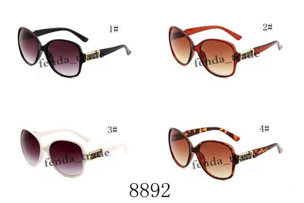 2019 brand factory price sunglasses selling fashion brand designer sunglasses women sun glasses classic eyewear big frame oculos 8892, White;black
2019 brand factory price sunglasses selling fashion brand designer sunglasses women sun glasses classic eyewear big frame oculos 8892, White;black