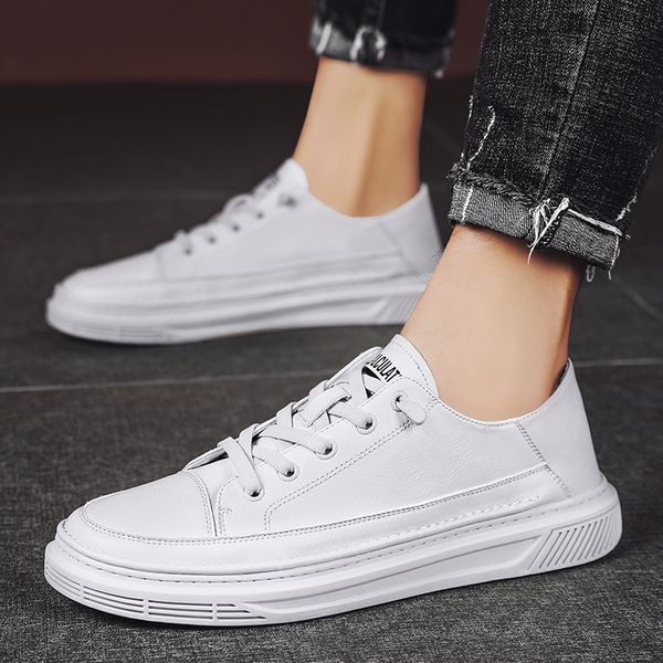 men casual shoes outdoor fashion sneakers for men flats walking shoes zapatillas british style shoe lace up leather, Black
men casual shoes outdoor fashion sneakers for men flats walking shoes zapatillas british style shoe lace up leather, Black