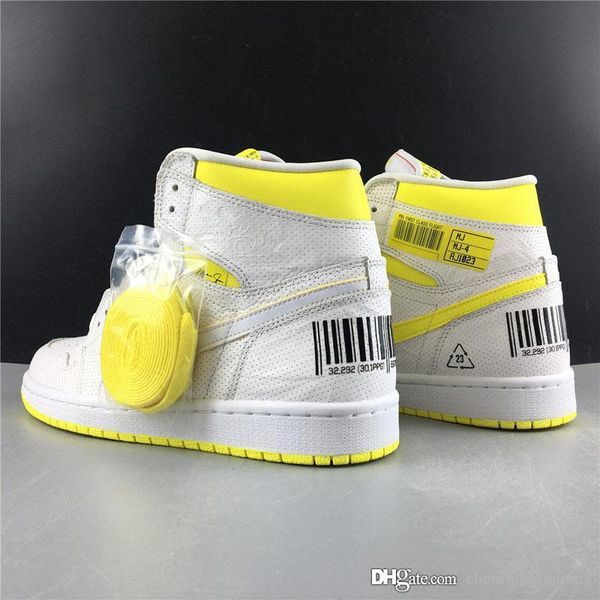 authentic 1 high og first class flight basketball shoes retro white dynamic lemon yellow athletic 1s man sports sneakers 555088-170
authentic 1 high og first class flight basketball shoes retro white dynamic lemon yellow athletic 1s man sports sneakers 555088-170