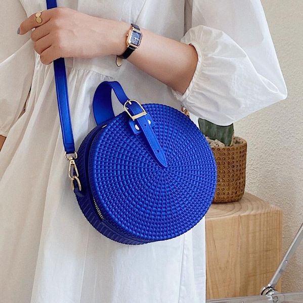 female fake weave leather round shoulder bags small beach leather handbags women summer messenger bags 2020 new crossbody
female fake weave leather round shoulder bags small beach leather handbags women summer messenger bags 2020 new crossbody