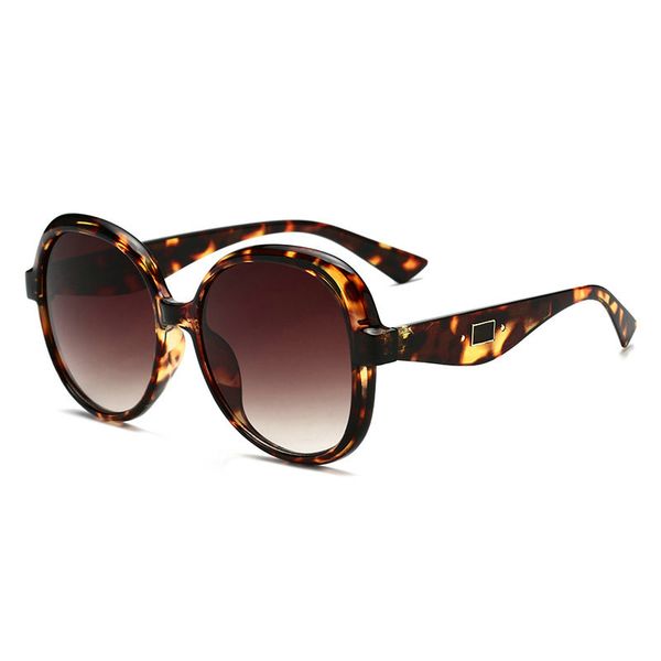 2019 luxury sunglasses women fashion retro square sunglasses brand designer sun glasses for ladies uv400 female vintage femme nx, White;black
2019 luxury sunglasses women fashion retro square sunglasses brand designer sun glasses for ladies uv400 female vintage femme nx, White;black