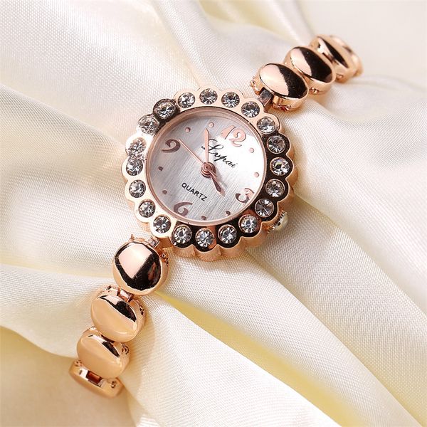 fashion ladies quartz watch luxury water diamond ying ladies watch fashion classic bracelet y50, Slivery;brown
fashion ladies quartz watch luxury water diamond ying ladies watch fashion classic bracelet y50, Slivery;brown