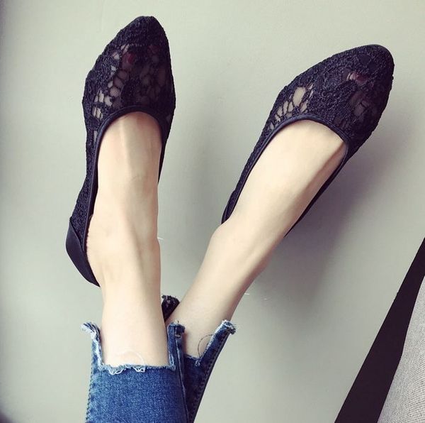 2019 new women flats shoes ballet flats fashion slip on lace flat women shoes sweet hollow summer female casual plus, Black
2019 new women flats shoes ballet flats fashion slip on lace flat women shoes sweet hollow summer female casual plus, Black