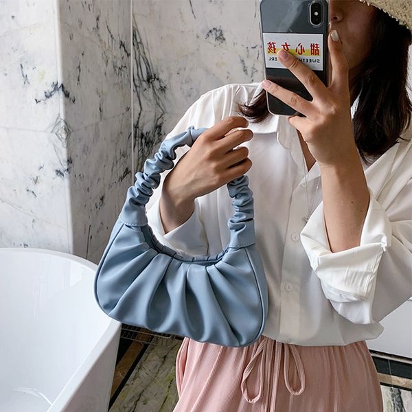 new design fashion baguette shoulder bags tote with folds strap women elegant handbags female small travel totes bags
new design fashion baguette shoulder bags tote with folds strap women elegant handbags female small travel totes bags
