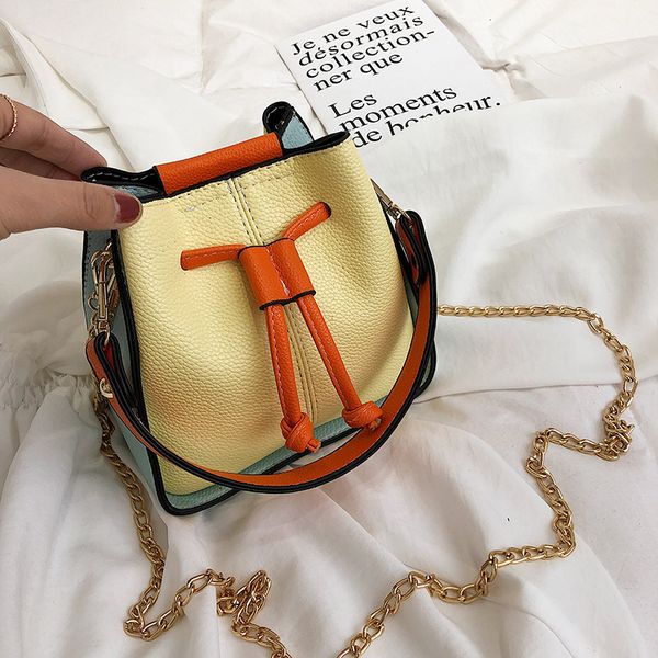 женский bucket crossbody сумки для женщин 2019 высокое качество кожа pu роскошные сумки конструктора sac дамы плеча сумку
женский bucket crossbody сумки для женщин 2019 высокое качество кожа pu роскошные сумки конструктора sac дамы плеча сумку