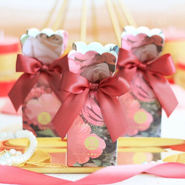wedding favor and candy box gift bag paperboard gift box chocolate boxes bag birthday party supplies wedding decoration
wedding favor and candy box gift bag paperboard gift box chocolate boxes bag birthday party supplies wedding decoration
