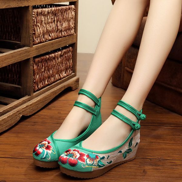 5 centimeter hibiscus flower slanted heel women's shoes extra high ethnic embroidery shoes, Black
5 centimeter hibiscus flower slanted heel women's shoes extra high ethnic embroidery shoes, Black
