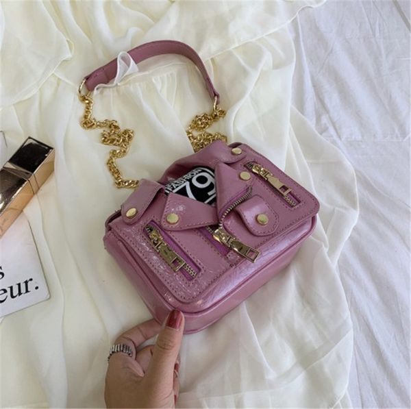 designer luxury shoulder bag women individuality creativity small group new trend all-around messenger bag chain fashion shoulder bag 5
designer luxury shoulder bag women individuality creativity small group new trend all-around messenger bag chain fashion shoulder bag 5