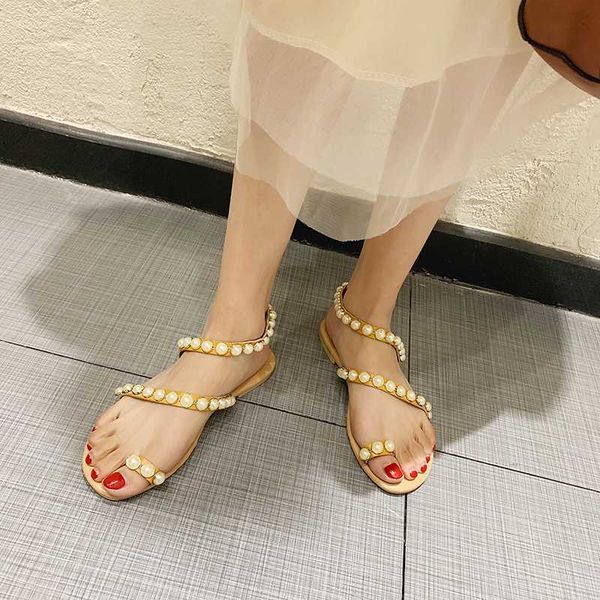 2020 new women's pearl sandals,flat toe flip flops,bohemian beach shoes,serpentine winding,big size 35-43
2020 new women's pearl sandals,flat toe flip flops,bohemian beach shoes,serpentine winding,big size 35-43
