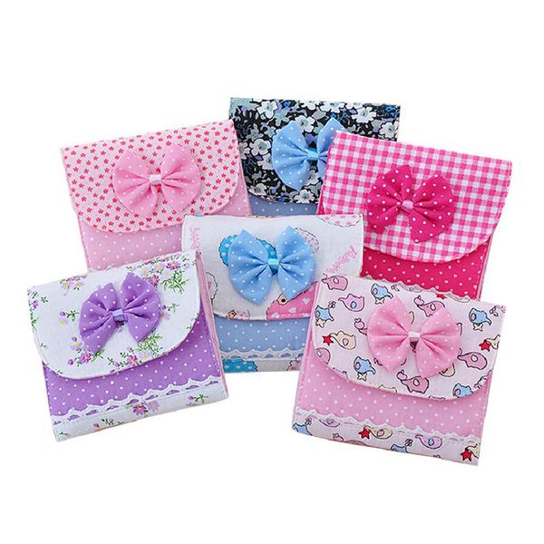 new girl/women napkins organizer sanitary napkins pads carrying easy bag small articles gather pouch case bag
new girl/women napkins organizer sanitary napkins pads carrying easy bag small articles gather pouch case bag