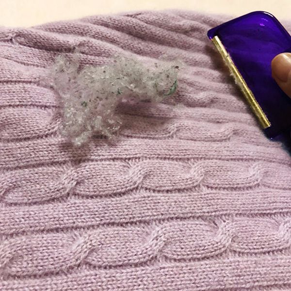 cleaning tool for cashmere sweater knitted fabrics suitable for sweater and knitted fabrics lightweight portable, Black
cleaning tool for cashmere sweater knitted fabrics suitable for sweater and knitted fabrics lightweight portable, Black