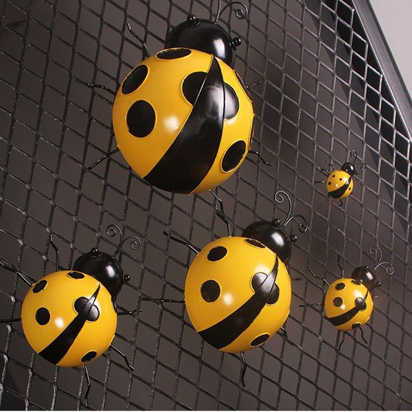 1pcs beetle ladybug figurine miniature dollhouse decor garden lawn ornament home decor
1pcs beetle ladybug figurine miniature dollhouse decor garden lawn ornament home decor