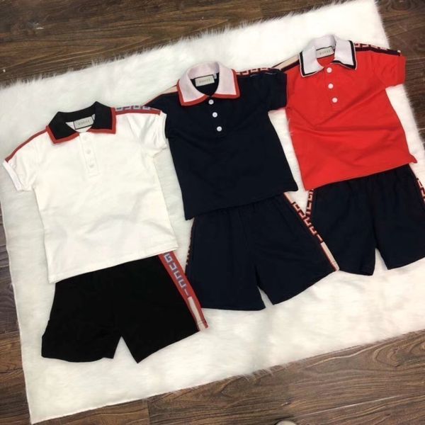 Fen summer new fashion children's short-sleeved suit comfortable and breathable cute fashion round badge Z letter
Fen summer new fashion children's short-sleeved suit comfortable and breathable cute fashion round badge Z letter