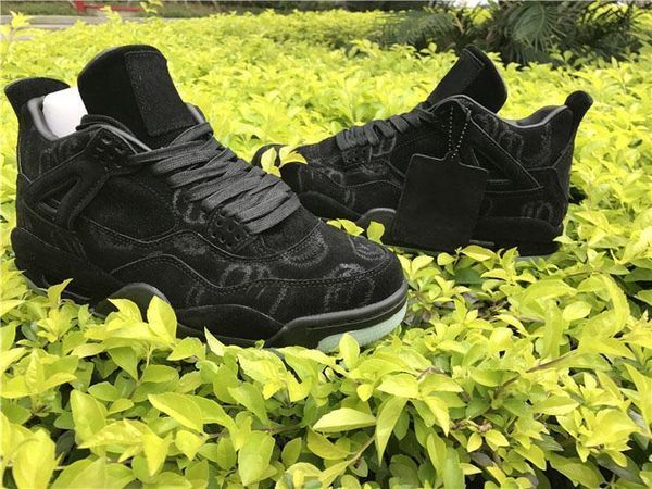 2020 est 4 4kaws cool black cool grey white men basketball shoes authentic quality 930155 -001 athletic sports sneakers with box
2020 est 4 4kaws cool black cool grey white men basketball shoes authentic quality 930155 -001 athletic sports sneakers with box