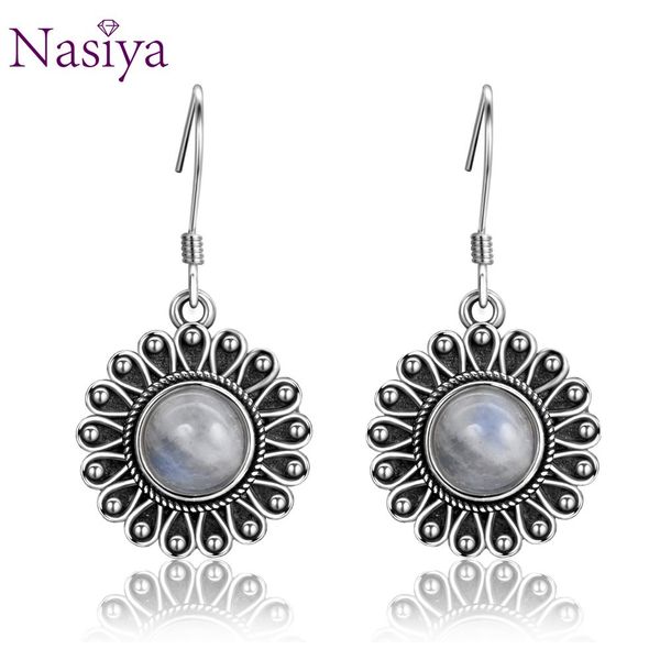round natural moonstone 7mm pretty flower trendy 925 sterling sliver drop earrings women's anniversary party jewelry gift, Golden;silver
round natural moonstone 7mm pretty flower trendy 925 sterling sliver drop earrings women's anniversary party jewelry gift, Golden;silver
