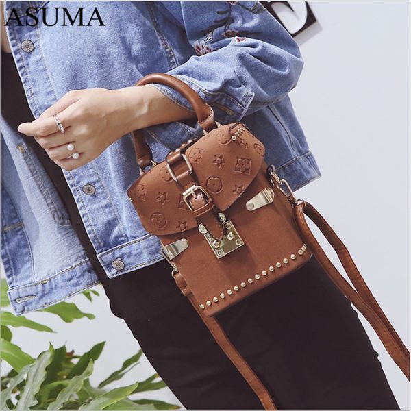 2019 fashion matte rivet handbags box package square bag korean version of the wild messenger bag square mobile messenger
2019 fashion matte rivet handbags box package square bag korean version of the wild messenger bag square mobile messenger